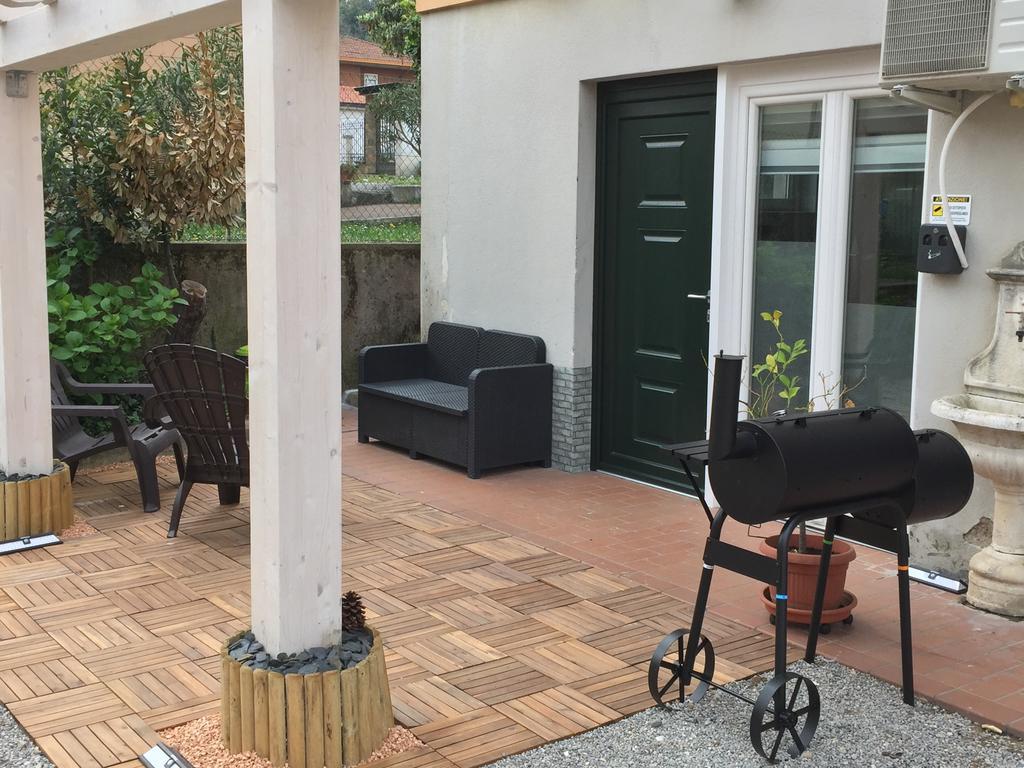 Guest House Persico Desenzano del Garda Buitenkant foto